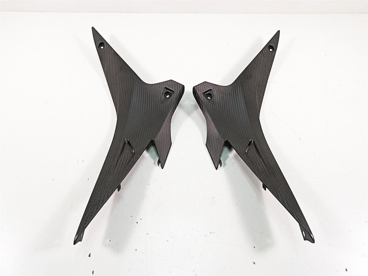 2020 Aprilia Tuono V4 Factory Under Seat Side Cover Fairings 2B005962 2B005961 {{ shop.shopifyCountryName }} - Mototech271
