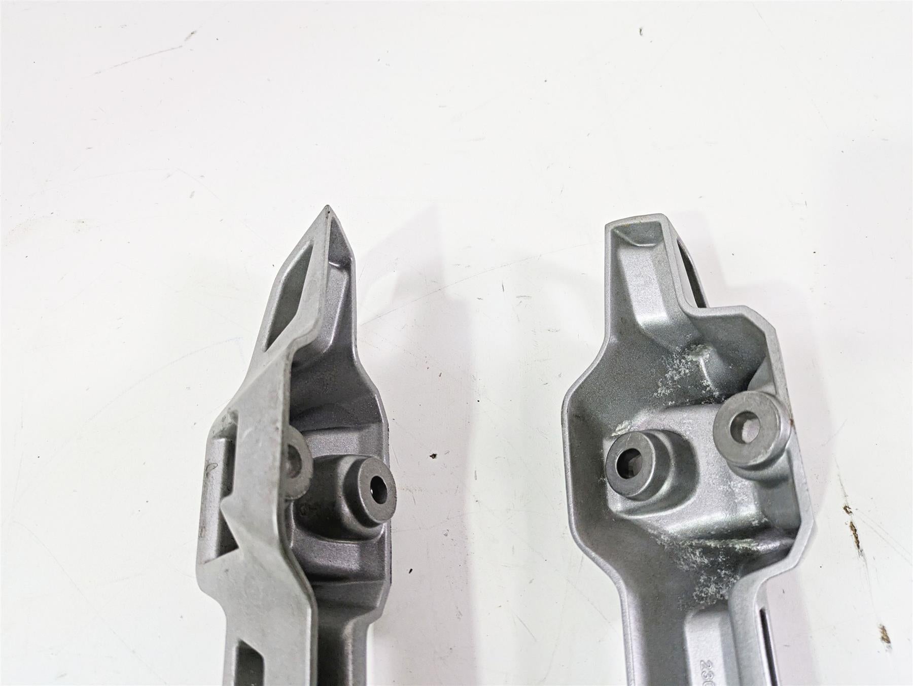 2013 Triumph Tiger 1215 Explorer Saddlebag Holder Pannier Rails T2303022 {{ shop.shopifyCountryName }} - Mototech271