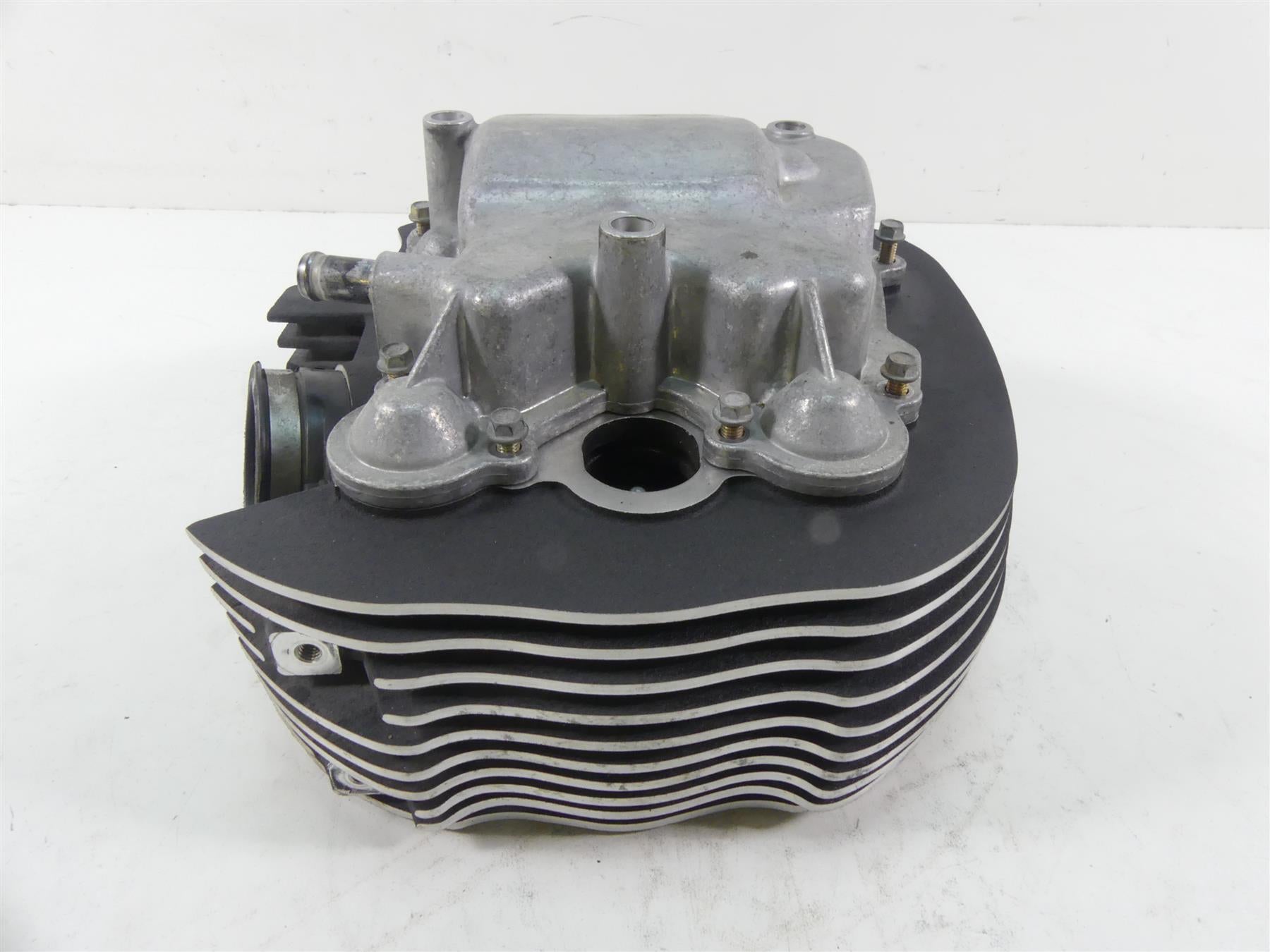 2016 Indian Chieftain Dark Horse Rear Cylinderhead Cylinder Head +Cover 3022668 {{ shop.shopifyCountryName }} - Mototech271