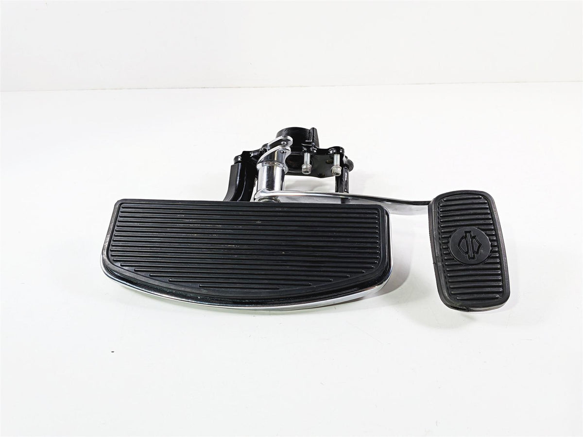 2018 Harley Touring FLHTCU Electra Glide Right Rider Floor Board 50621-06-Mototech271