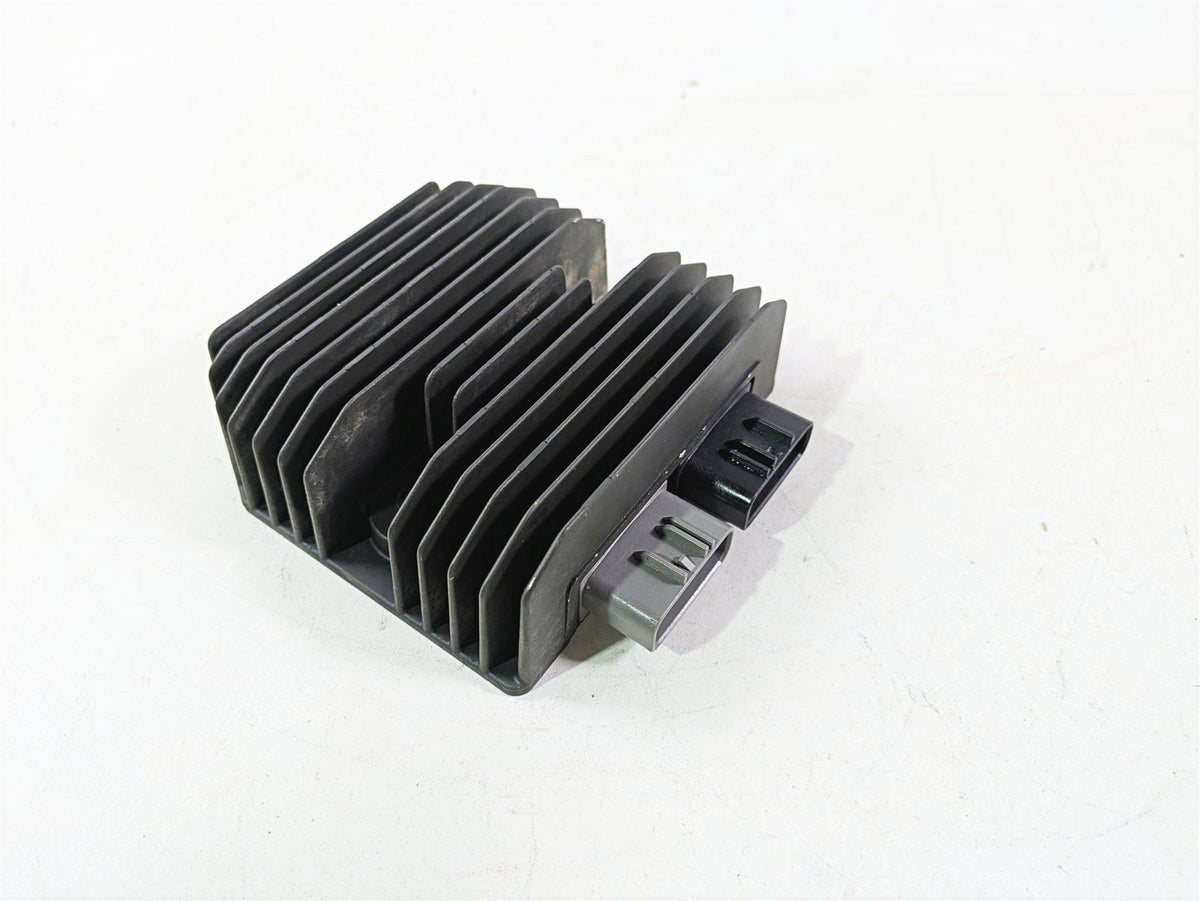 2023 Honda Talon SXS1000 S2R Rectifier Voltage Regulator - Read 31600-HL6-A01 {{ shop.shopifyCountryName }} - Mototech271