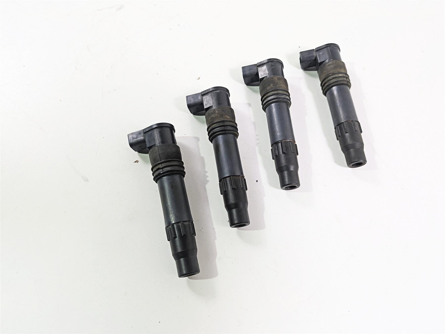 2006 Suzuki GSXR1000 K6 Denso Ignition Coil Set 33410-35F11 129700-4400 {{ shop.shopifyCountryName }} - Mototech271