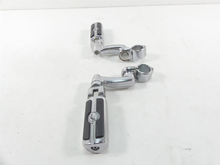 2010 Harley Touring FLHX Street Glide Willie G Skull Highway Foot Pegs & Mounts {{ shop.shopifyCountryName }} - Mototech271