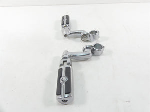 2010 Harley Touring FLHX Street Glide Willie G Skull Highway Foot Pegs & Mounts