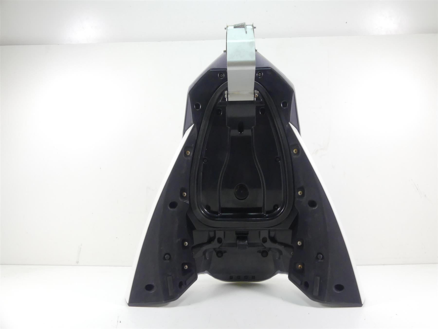 2016 Yamaha Waverunner VX 1050 Deluxe Hood & Storage Box Set F2X-U517B-00 {{ shop.shopifyCountryName }} - Mototech271