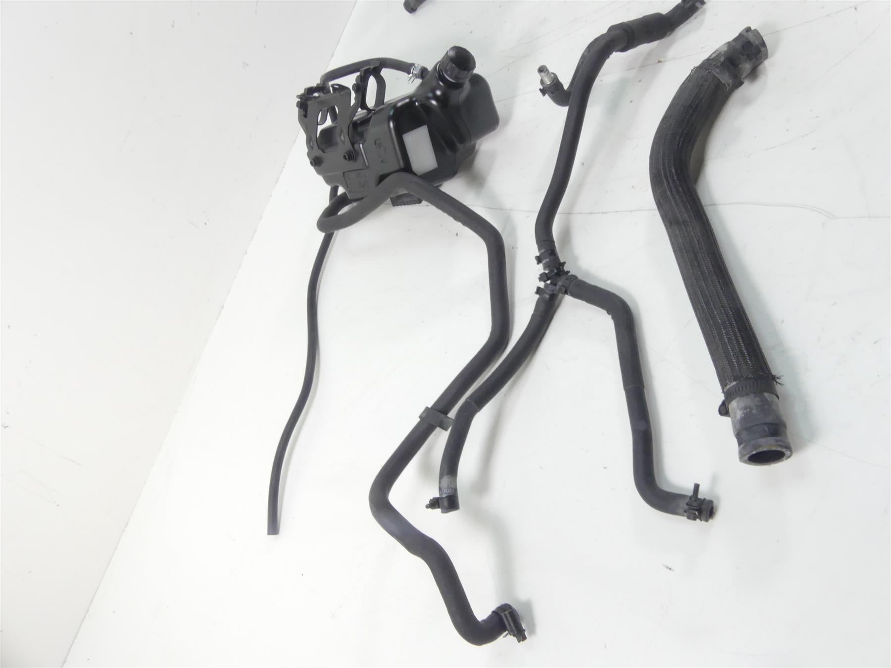 2015 Ducati Diavel Carbon Red Right Radiator Fan Reservoir Set - Read 54840881B {{ shop.shopifyCountryName }} - Mototech271