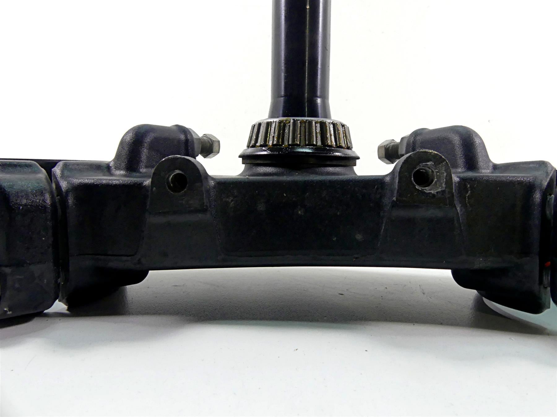 2016 KTM 1290 Super Duke R Lower Triple Tree Steering Clamp 6130103202933S {{ shop.shopifyCountryName }} - Mototech271