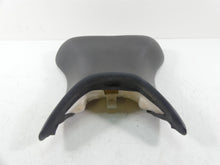 Load image into Gallery viewer, 2001 Kawasaki ZX600J2 ZX6R Ninja Front Rider Driver Saddle Seat 53001-1871 | Mototech271
