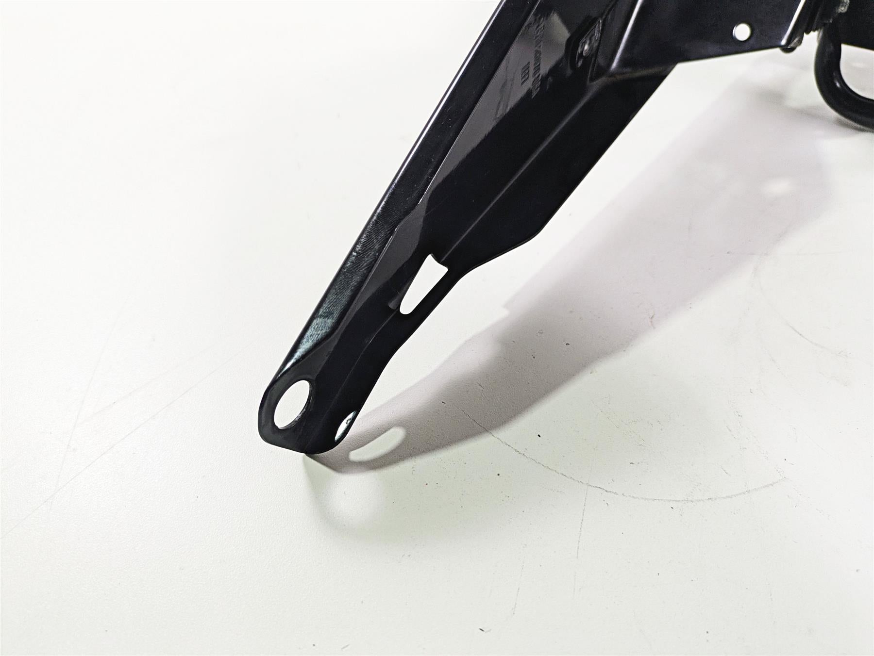 1996 Harley Touring FLHTCUI Electra Glide Front Fairing Mount Brackets 58478-96B {{ shop.shopifyCountryName }} - Mototech271