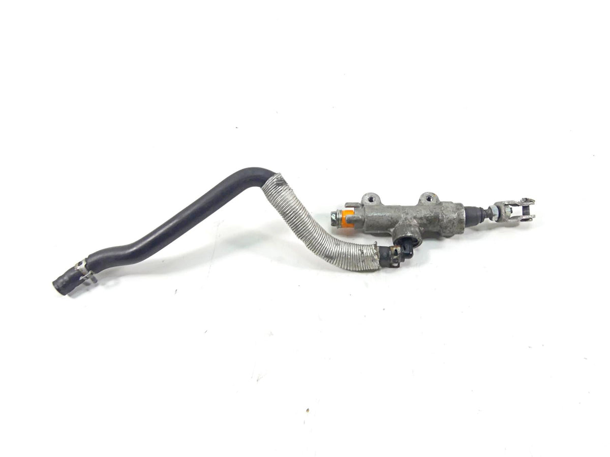 2008 Suzuki M109R VZR1800 Rear Brake Master Cylinder 69600-48G00 {{ shop.shopifyCountryName }} - Mototech271