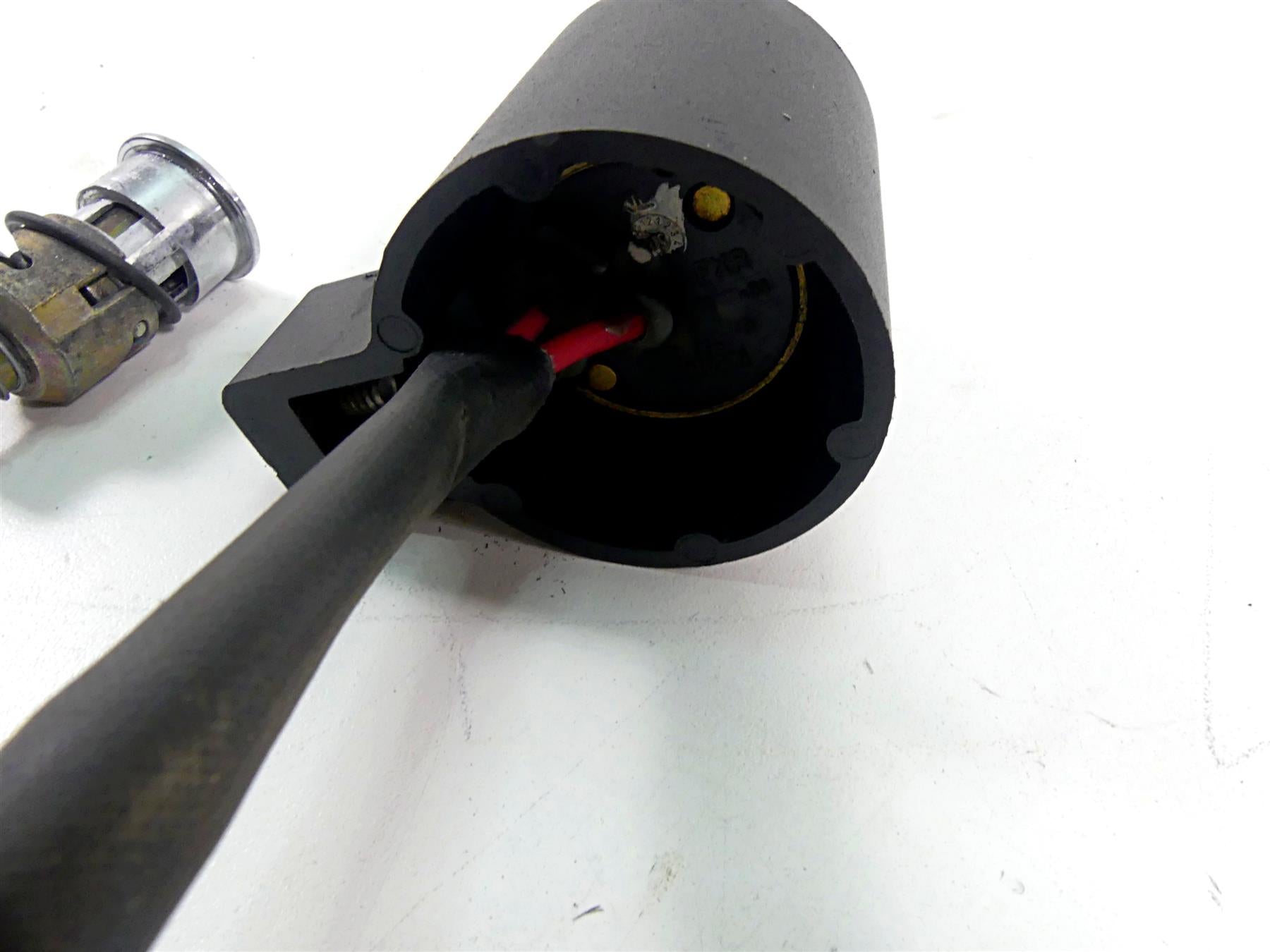 2005 Harley Sportster XL1200 C Ignition Switch Steering Lock Key Set 71441-94 {{ shop.shopifyCountryName }} - Mototech271
