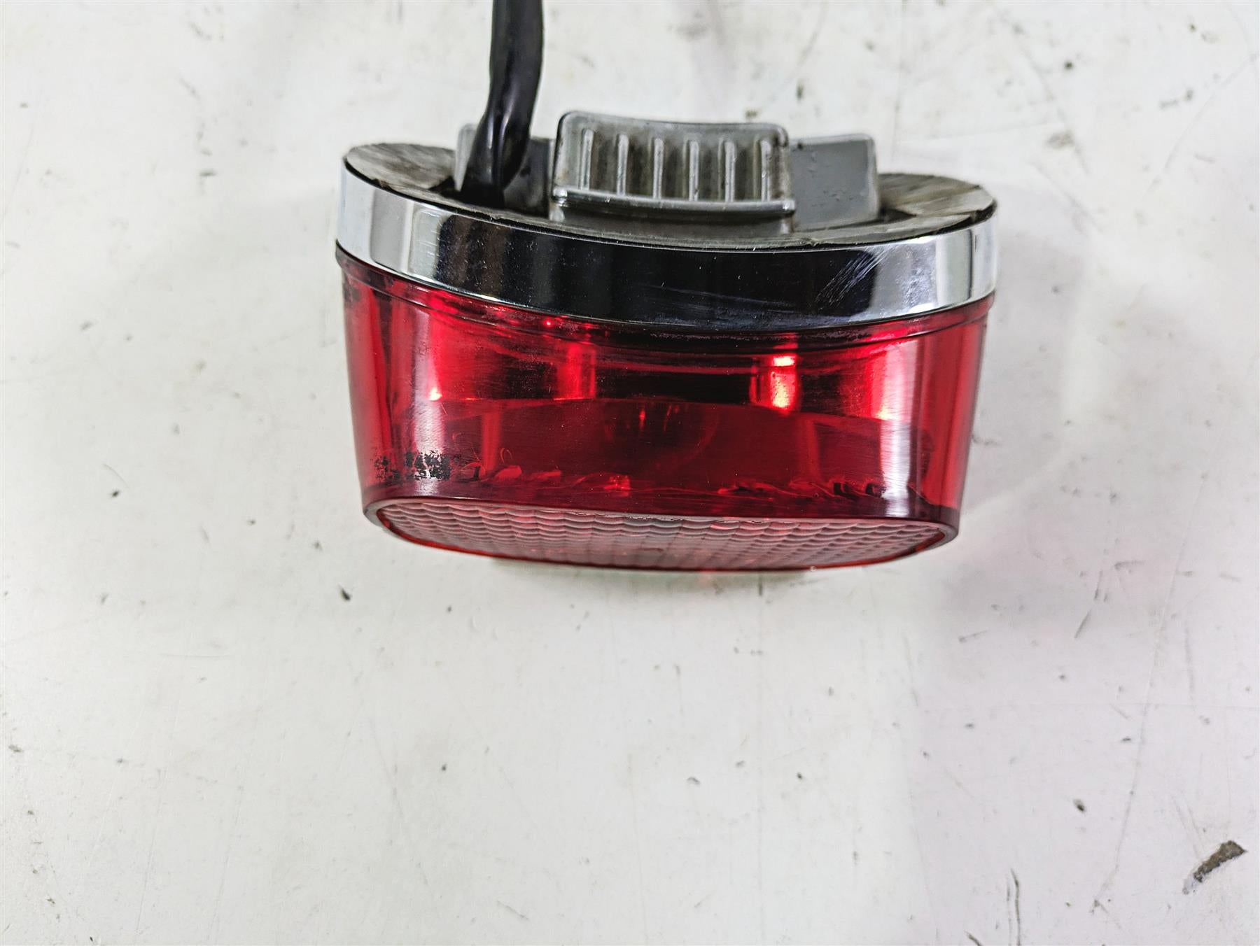 2003 Harley Touring FLHTCUI 100TH E-Glide Taillight & Wiring - Read 68713-94 {{ shop.shopifyCountryName }} - Mototech271