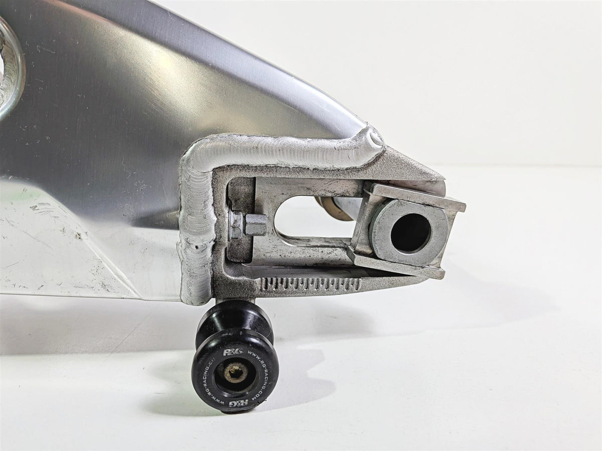2016 Aprilia RSV 1100 Tuono V4 Factory Rear Swingarm Swing Arm & Axle 2B001289 {{ shop.shopifyCountryName }} - Mototech271