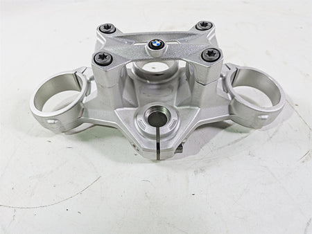 2016 BMW F800R K73 Upper Triple Tree Steering Clamp 8546421 32418546421 {{ shop.shopifyCountryName }} - Mototech271