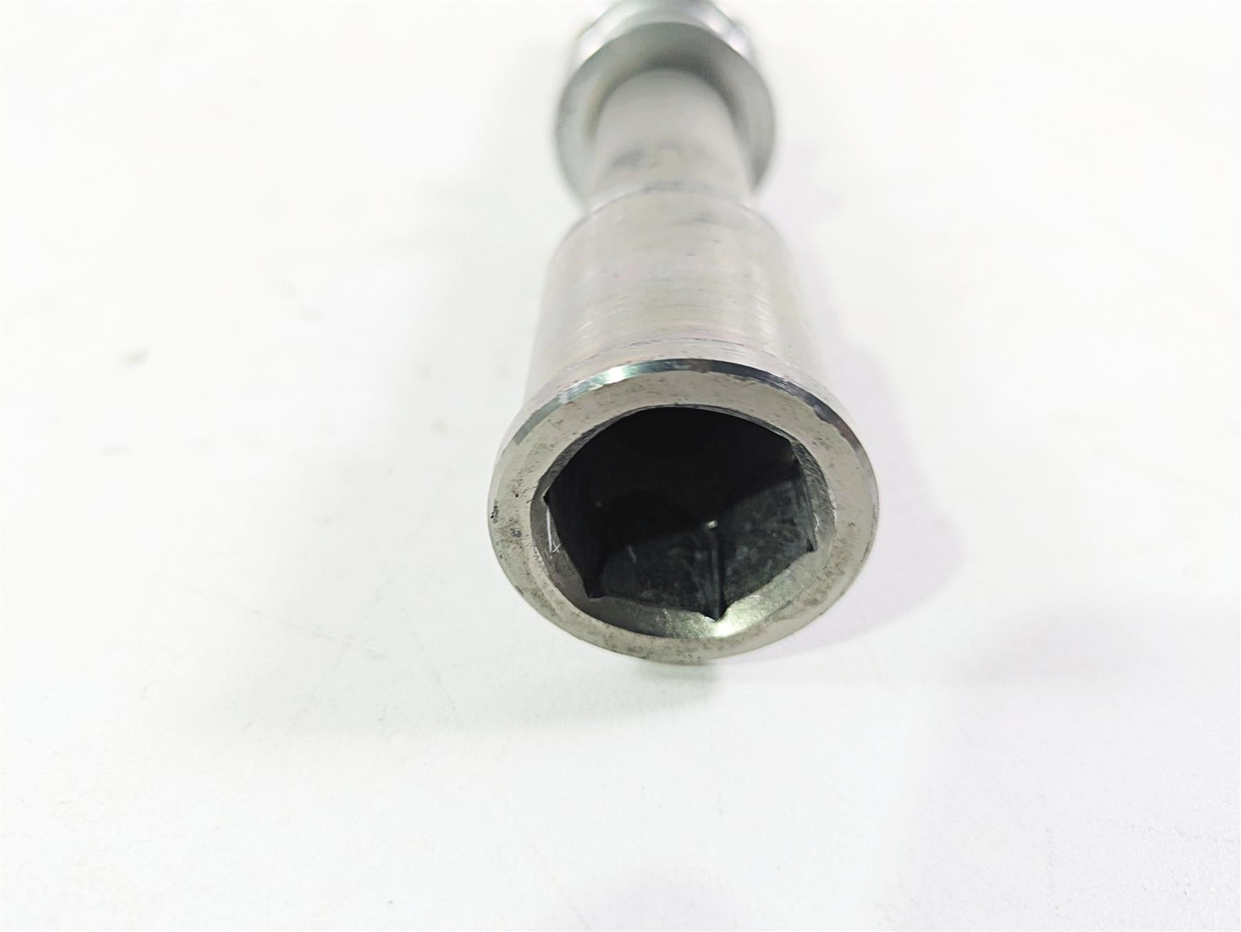 2020 Kawasaki ZX6R Ninja Front Axle Wheel Spindle 25mm 41068-0599 {{ shop.shopifyCountryName }} - Mototech271