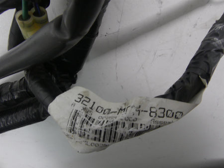 2003 Honda VTX1800 C Main Wiring Harness Loom - No Cut 32100-MCH-830 {{ shop.shopifyCountryName }} - Mototech271