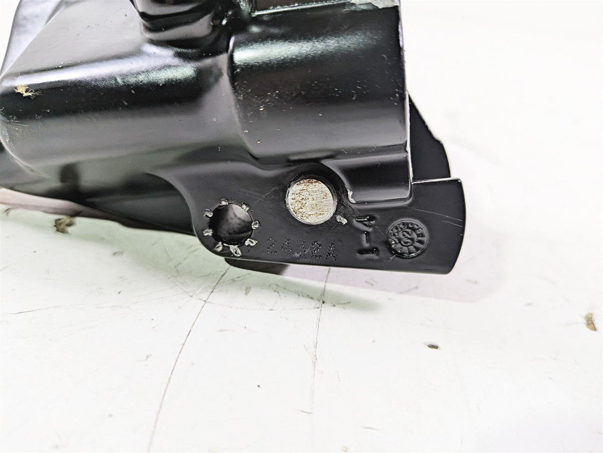 2003 Harley Touring FLHTCUI E-Glide 100th Front Brake Master Cylinder 45013-96E {{ shop.shopifyCountryName }} - Mototech271