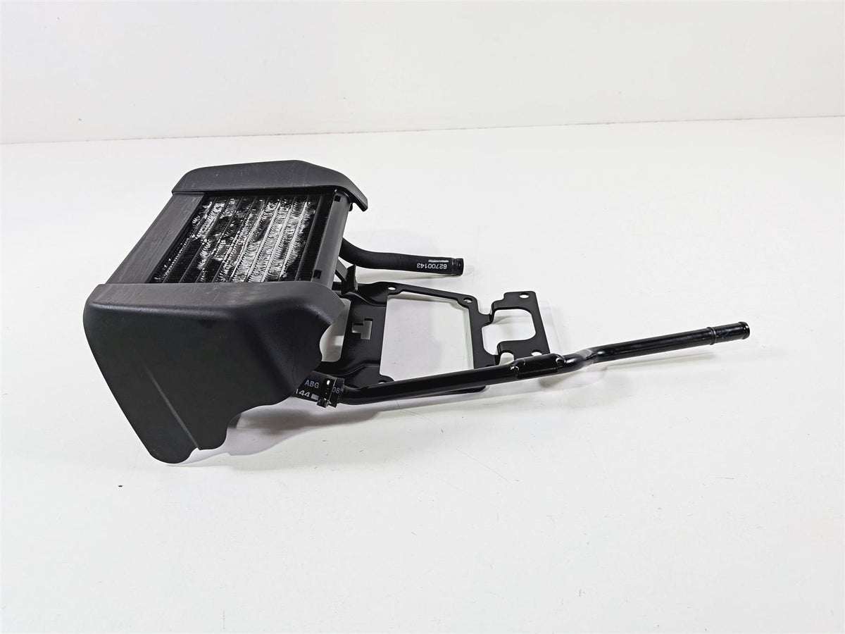 2018 Harley Touring FLHTCU Electra Glide Oil Cooler & Cover & Lines 62700196-Mototech271