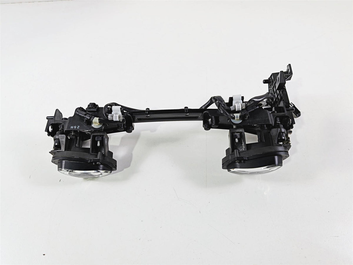 2022 Yamaha YZF R1 R1M RN65 Headlight Head Light Lamp Scratched B3L-84300-00-00-Mototech271