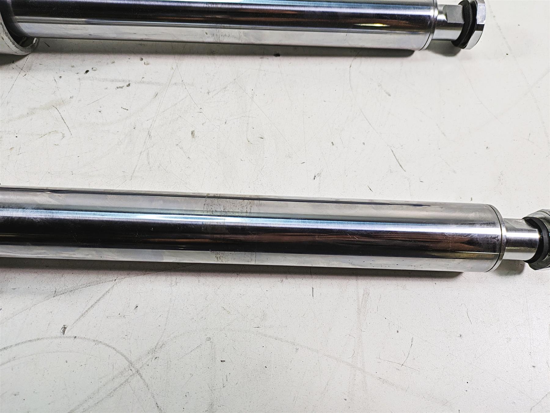 2011 Harley Touring FLHR Road King 41mm Front Fork Leg Set 46497-09 46537-09 {{ shop.shopifyCountryName }} - Mototech271