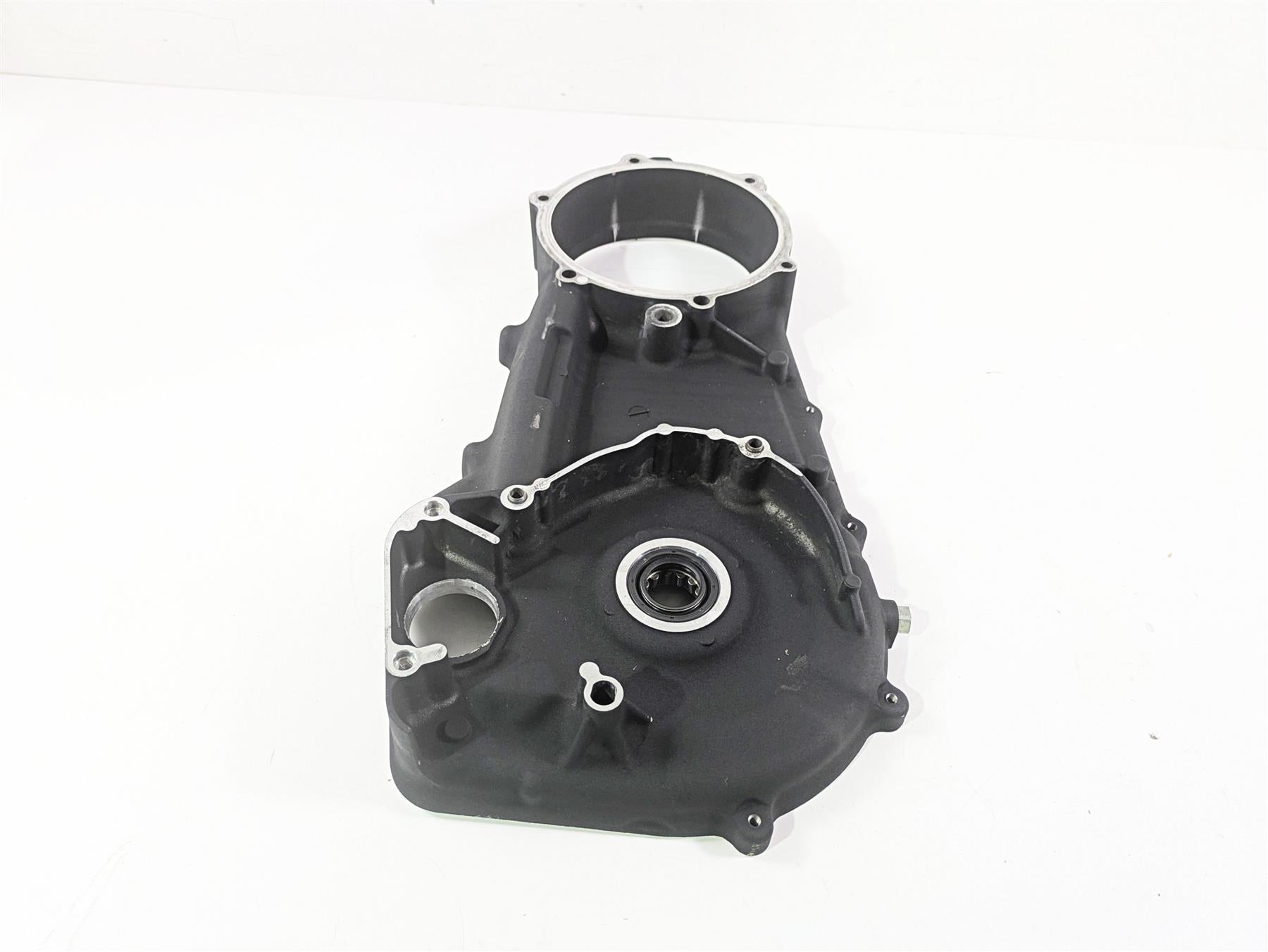 2010 Harley Dyna FXDB Street Bob Inner Primary Drive Clutch Cover 60681-06B {{ shop.shopifyCountryName }} - Mototech271