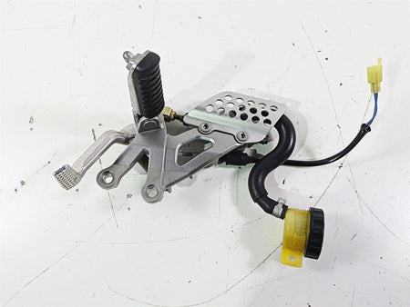 2005 Kawasaki ZX12R Ninja Right Footpeg & Brake Master Cylinder 35063-0069-458 {{ shop.shopifyCountryName }} - Mototech271