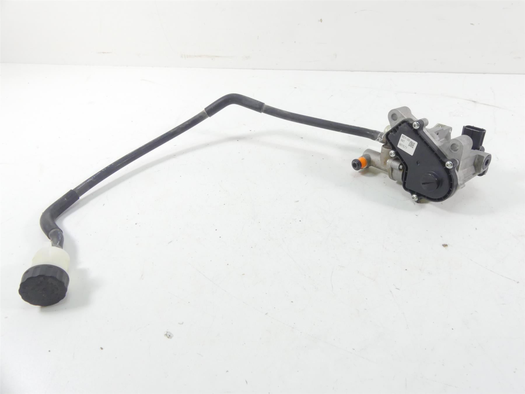 2018 Yamaha YXZ1000R EPS SS Electronic Clutch Actuator B57-82460-00-00 {{ shop.shopifyCountryName }} - Mototech271