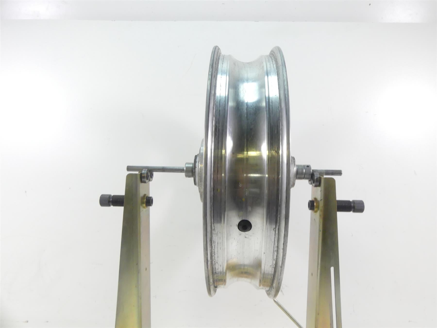 2003 Honda VTX1800R Straight Front Cast Wheel Rim 17x3.5 44650-MCV-000 {{ shop.shopifyCountryName }} - Mototech271