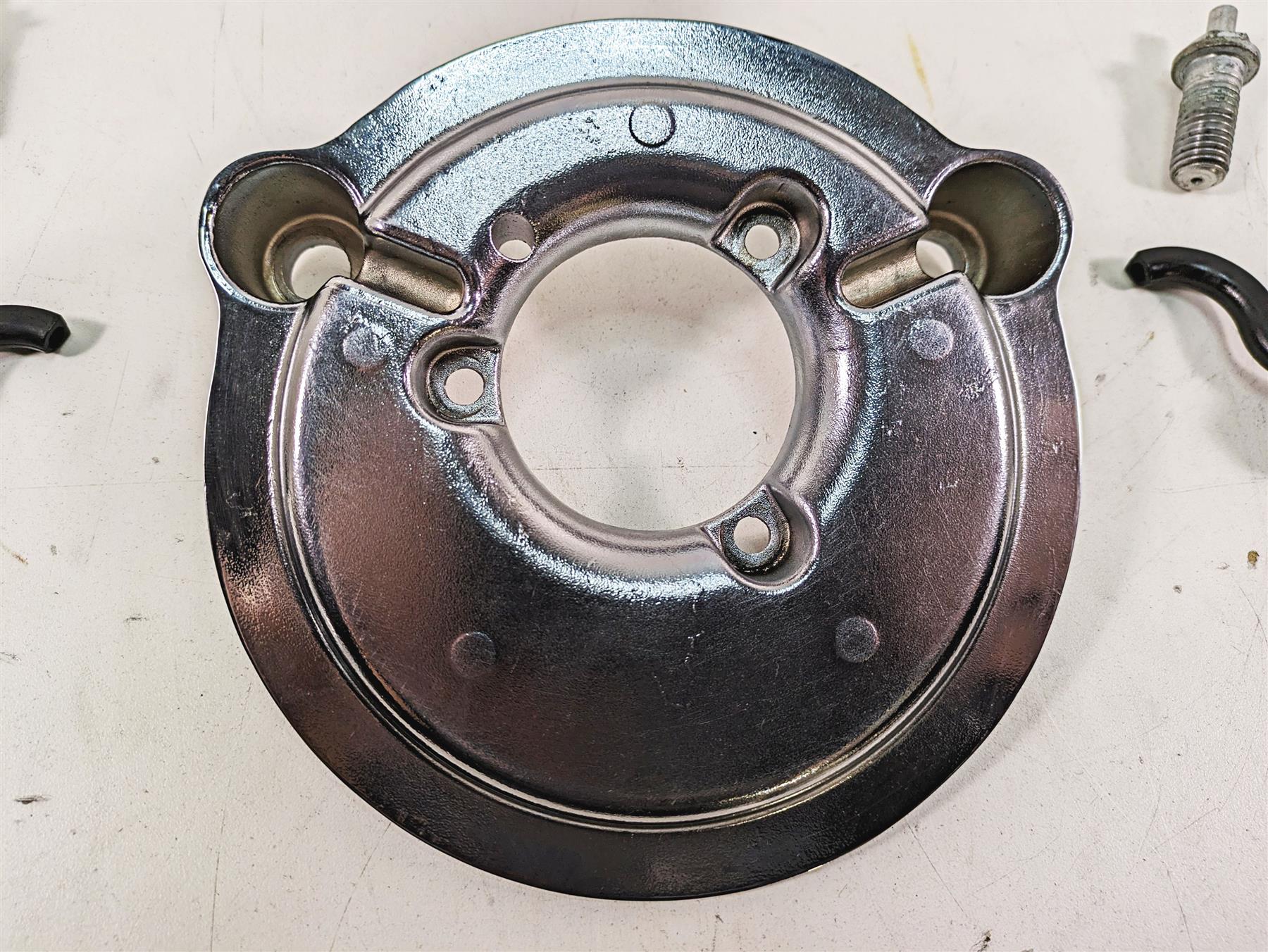 2006 Harley Sportster XL1200 Air Filter Cleaner Breather Mount + Cover 29000011 {{ shop.shopifyCountryName }} - Mototech271