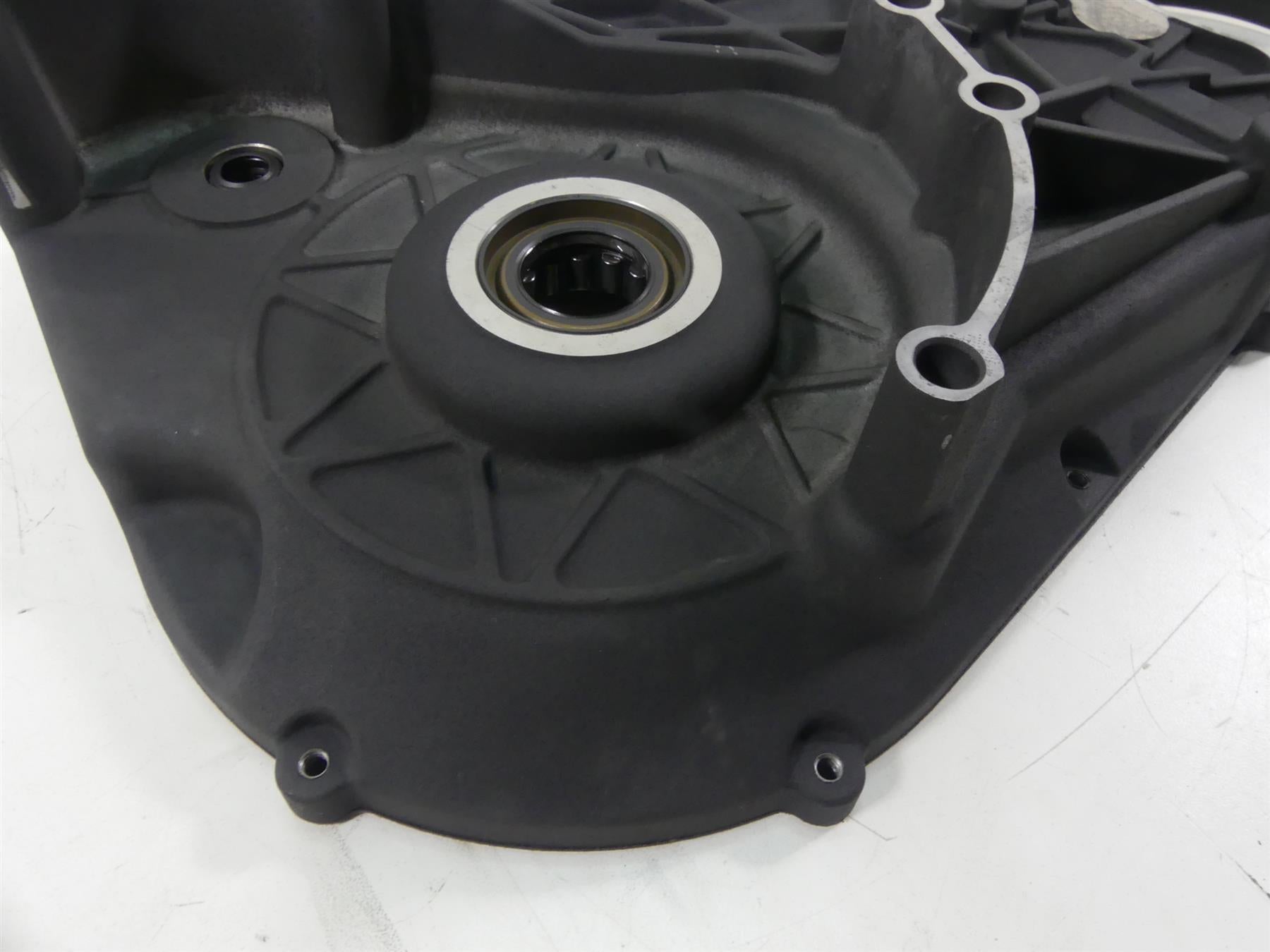 2005 Harley FXDWGI Dyna Wide Glide Inner Primary Drive Clutch Cover 60681-01 {{ shop.shopifyCountryName }} - Mototech271