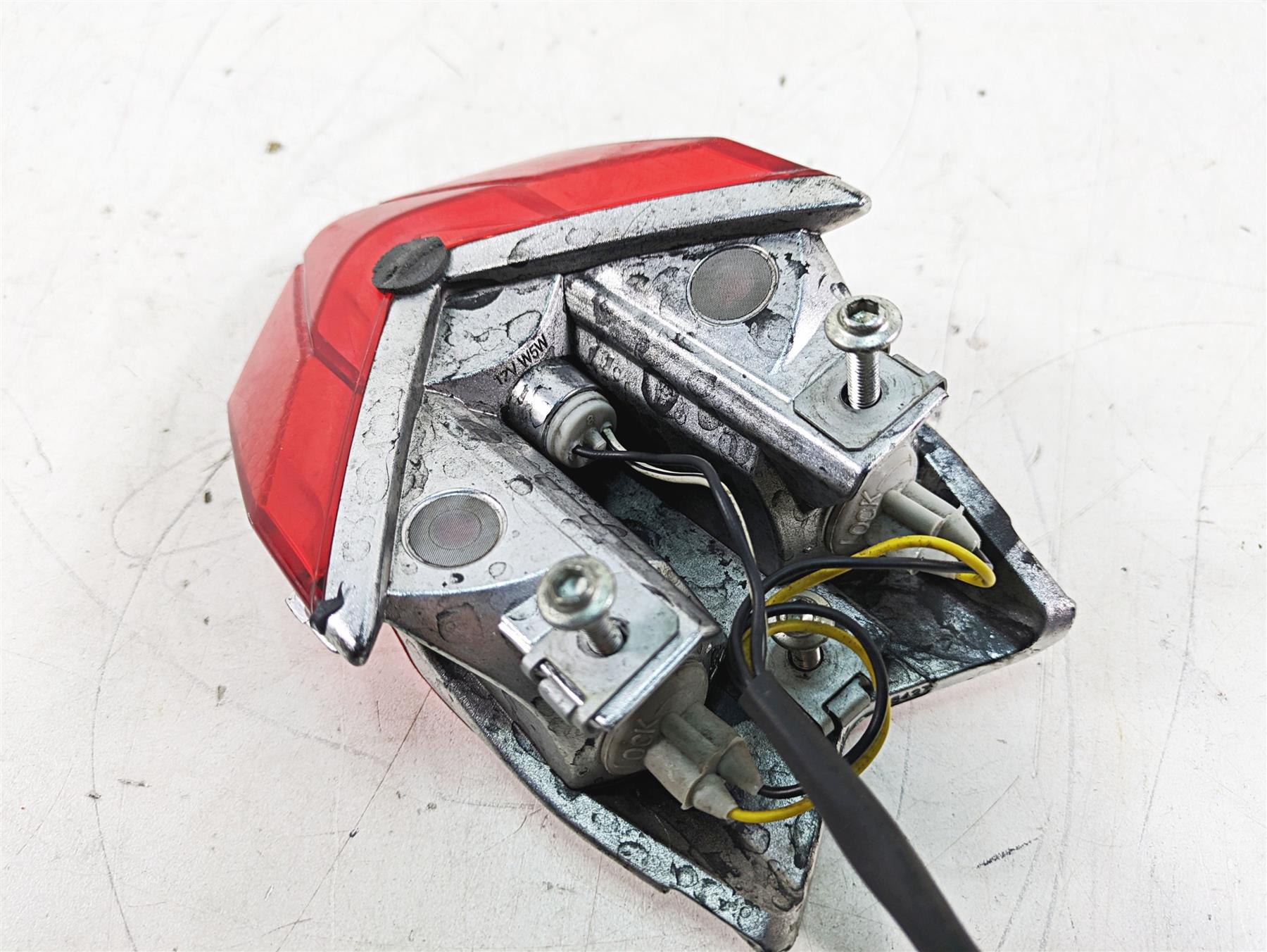 2013 MV Agusta F3 675 ERA Taillight Rear Tail Stop Brake Light 8000B9781 B5427 {{ shop.shopifyCountryName }} - Mototech271