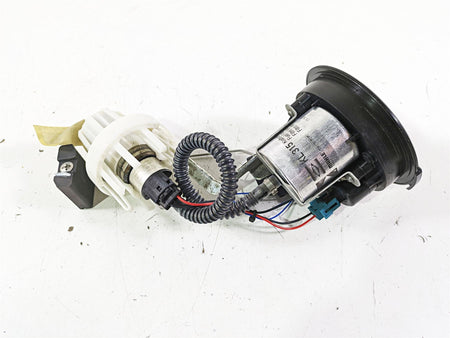 2014 BMW R1200 RT RTW K52 Fuel Gas Petrol Pump - Tested 16148532133 16148357969 {{ shop.shopifyCountryName }} - Mototech271