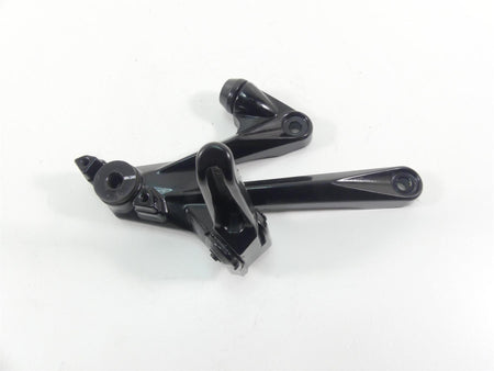 2012 Kawasaki ZX1400 ZX14R Ninja Rear Right Passenger Footpeg Peg 35063-0782 {{ shop.shopifyCountryName }} - Mototech271