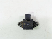 Load image into Gallery viewer, 2023 Honda Talon SXS1000 S2R Bosch Speed Sensor Module 39960-HL6-AH10
