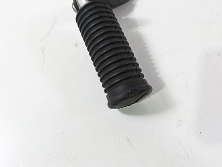 2017 Harley Dyna FXDB Street Bob Front Right Mid Footpeg & Brake Pedal 50666-07 {{ shop.shopifyCountryName }} - Mototech271