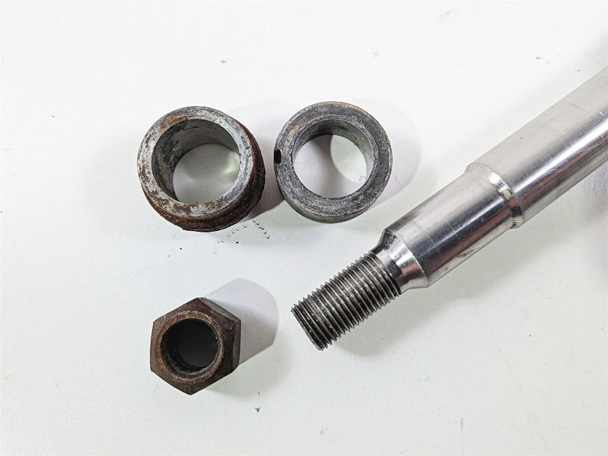 2002 Harley Davidson XLH883 Sportster Front Wheel Spindle Axle 43895-00 {{ shop.shopifyCountryName }} - Mototech271