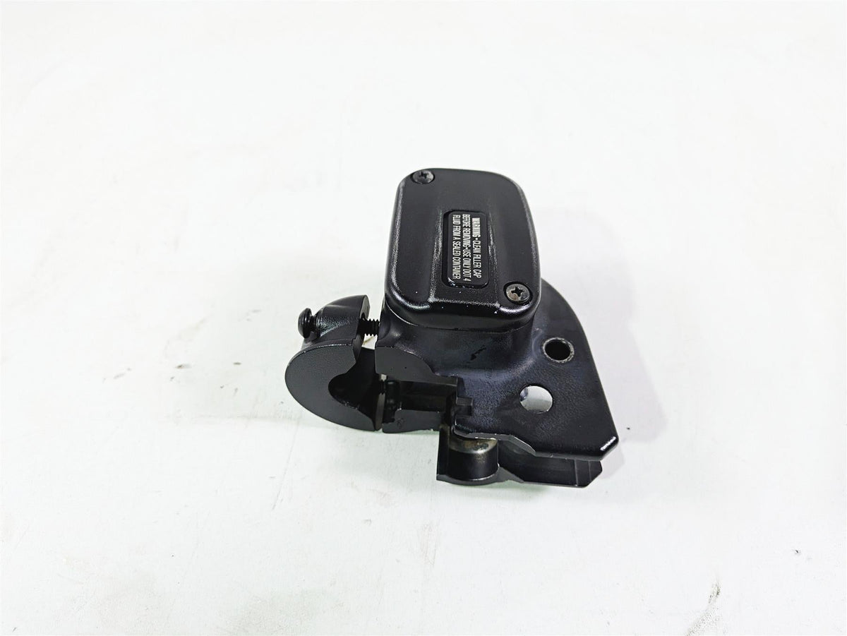 2020 Harley Softail FXST Standard Front Brake Master Cylinder 1/2" 41700233 {{ shop.shopifyCountryName }} - Mototech271