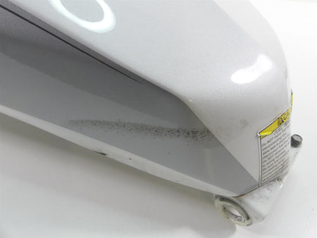 2011 Victory Cross Country Fuel Gas Petrol Tank Reservoir - Read 1016149 {{ shop.shopifyCountryName }} - Mototech271