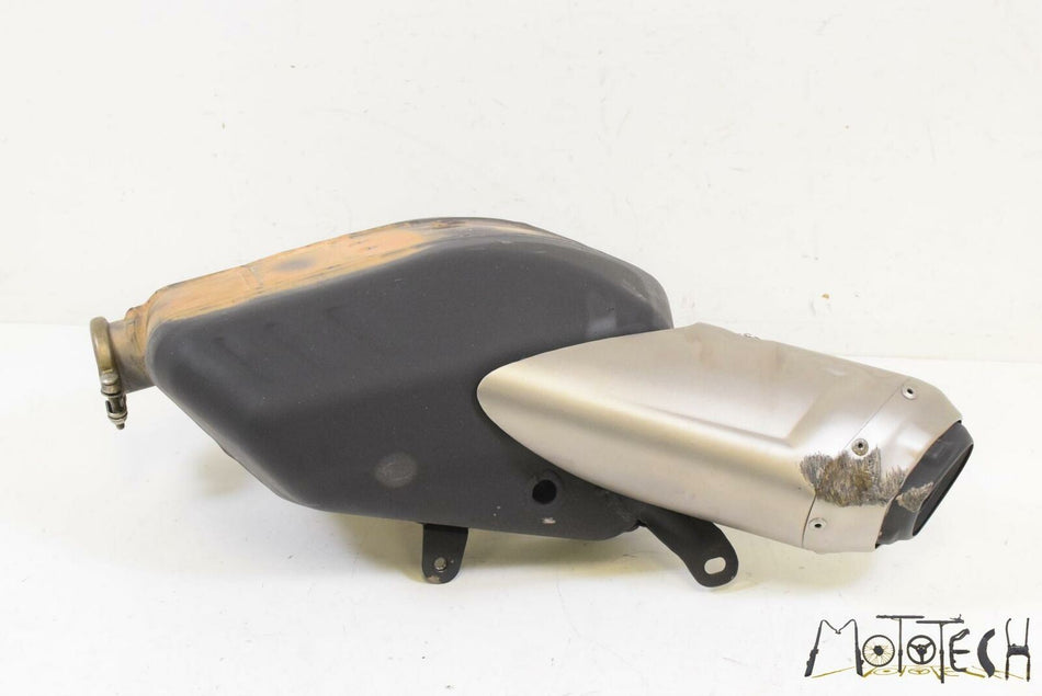 2018 Triumph Street Triple 765RS 765 OEM Exhaust Pipe Silencer Muffler T2202435 {{ shop.shopifyCountryName }} - Mototech271