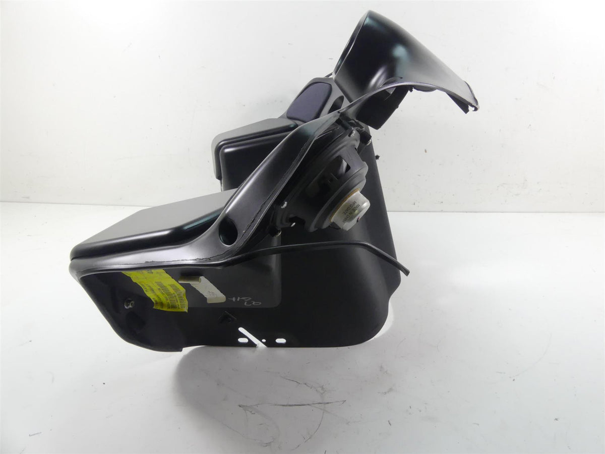 2013 Harley Touring FLTRX Road Glide Front Inner Fairing Cover - Read 58735-98D {{ shop.shopifyCountryName }} - Mototech271