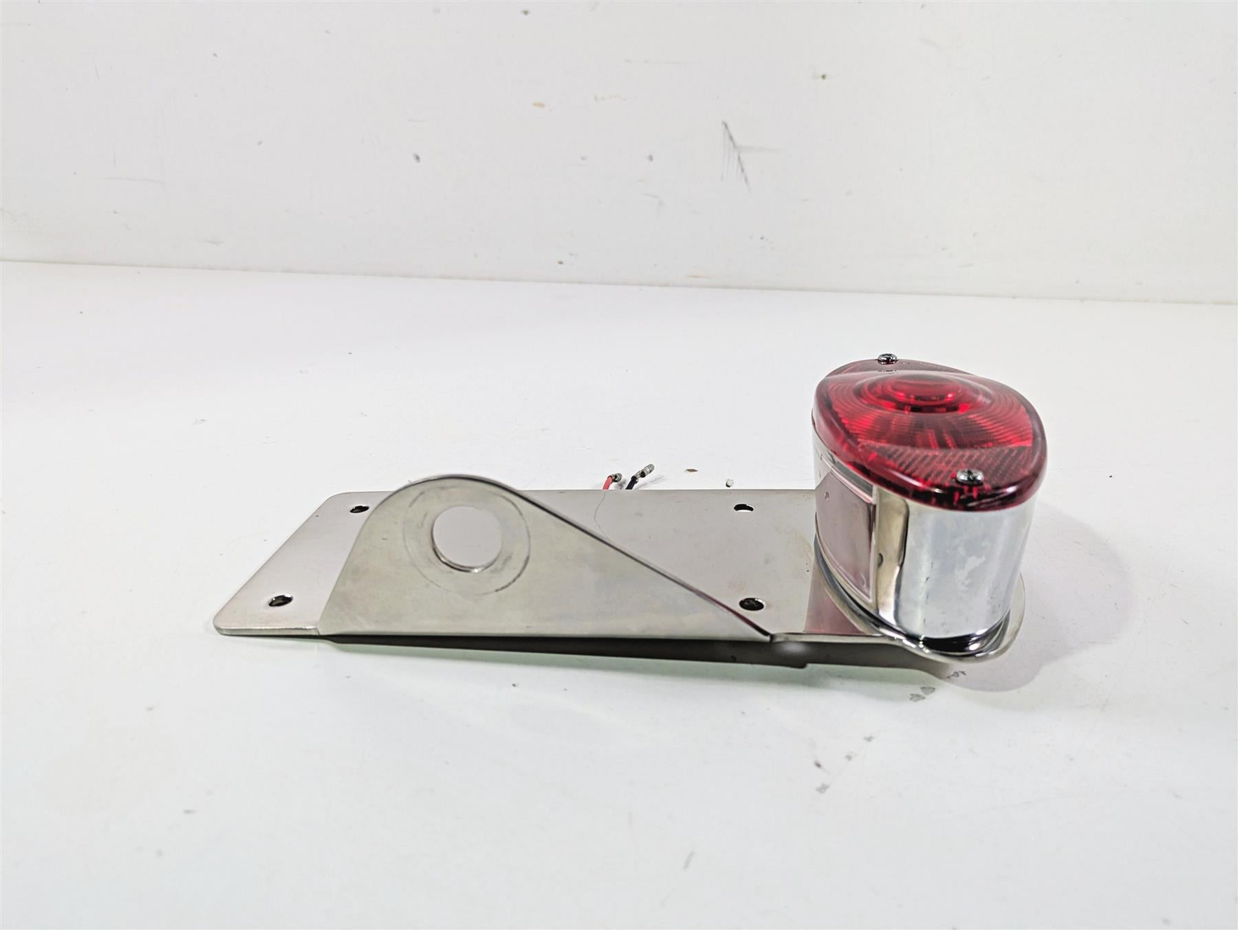 2008 Ultima Motorcycles Fat Bastard Side Chrome Plate Holder & Taillight Set {{ shop.shopifyCountryName }} - Mototech271