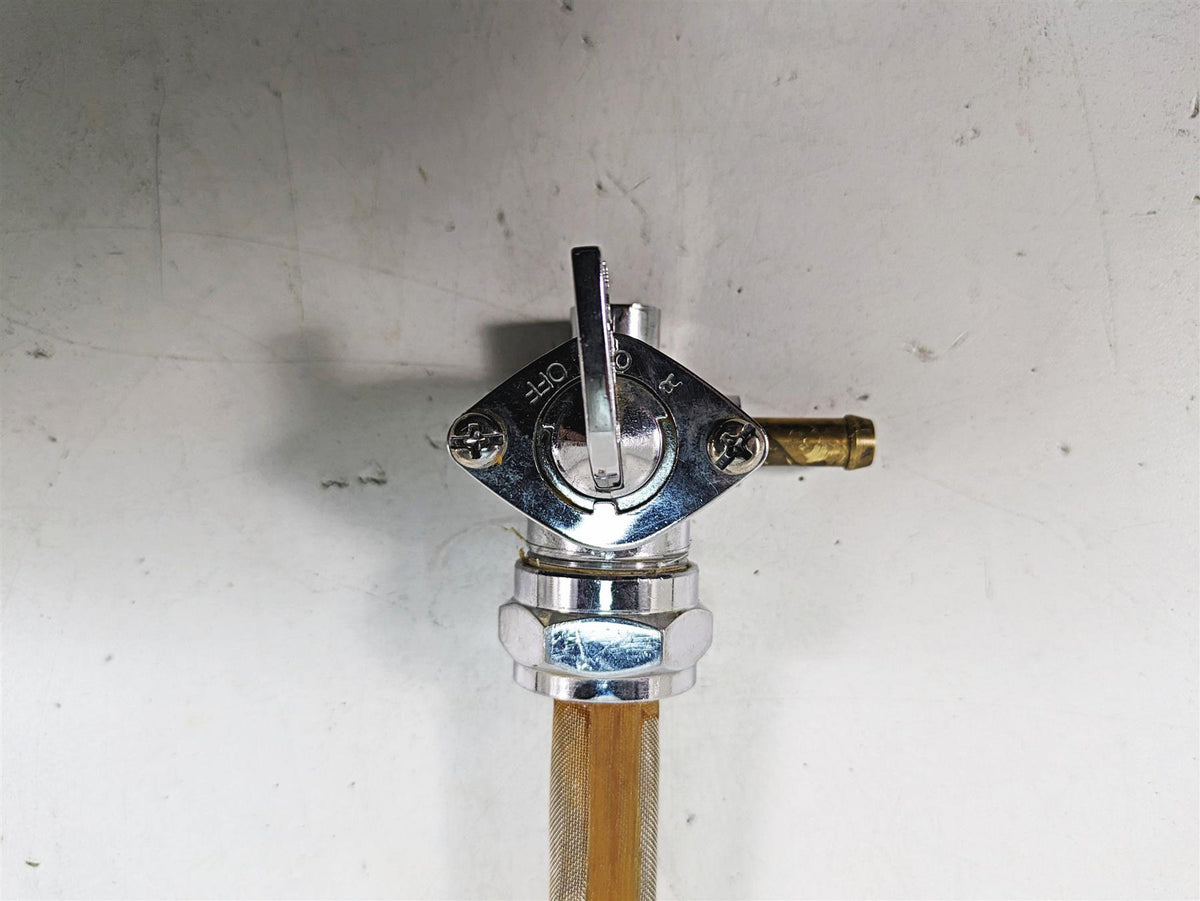 1999 Harley Touring FLHTC Electra Glide Fuel Gas Petrol Petcock Valve 61338-94D {{ shop.shopifyCountryName }} - Mototech271