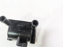 Load image into Gallery viewer, 2015 Harley Touring FLHTKL Electra Glide Ignition Coil 31696-07A
