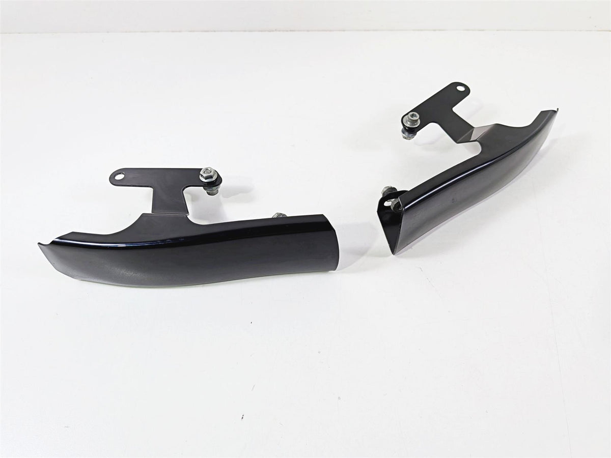 2011 Harley Touring FLHTCU CVO Electra Glide Saddlebag Fender Trim 90200379DFP-Mototech271
