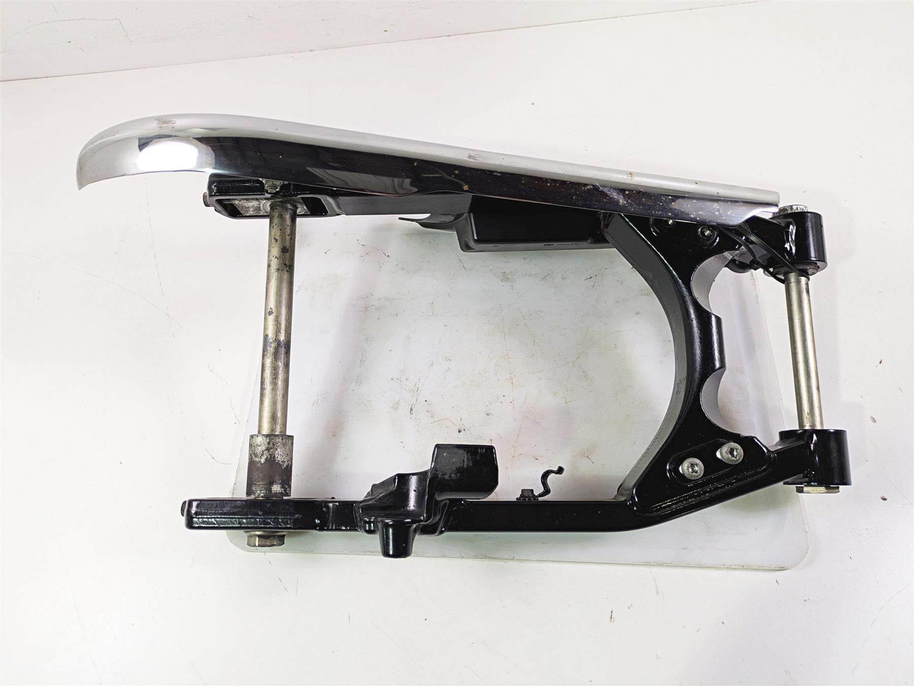 2015 Harley FXDF Dyna Fat Bob Rear Swingarm & Belt Guards 47820-10 {{ shop.shopifyCountryName }} - Mototech271