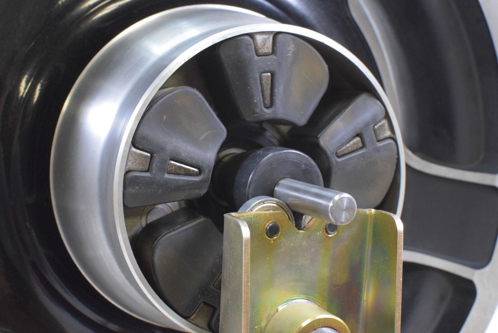 2012 Harley Touring FLHX Street Glide Rear 16x5 Wheel Rim Straight 43566-11 {{ shop.shopifyCountryName }} - Mototech271