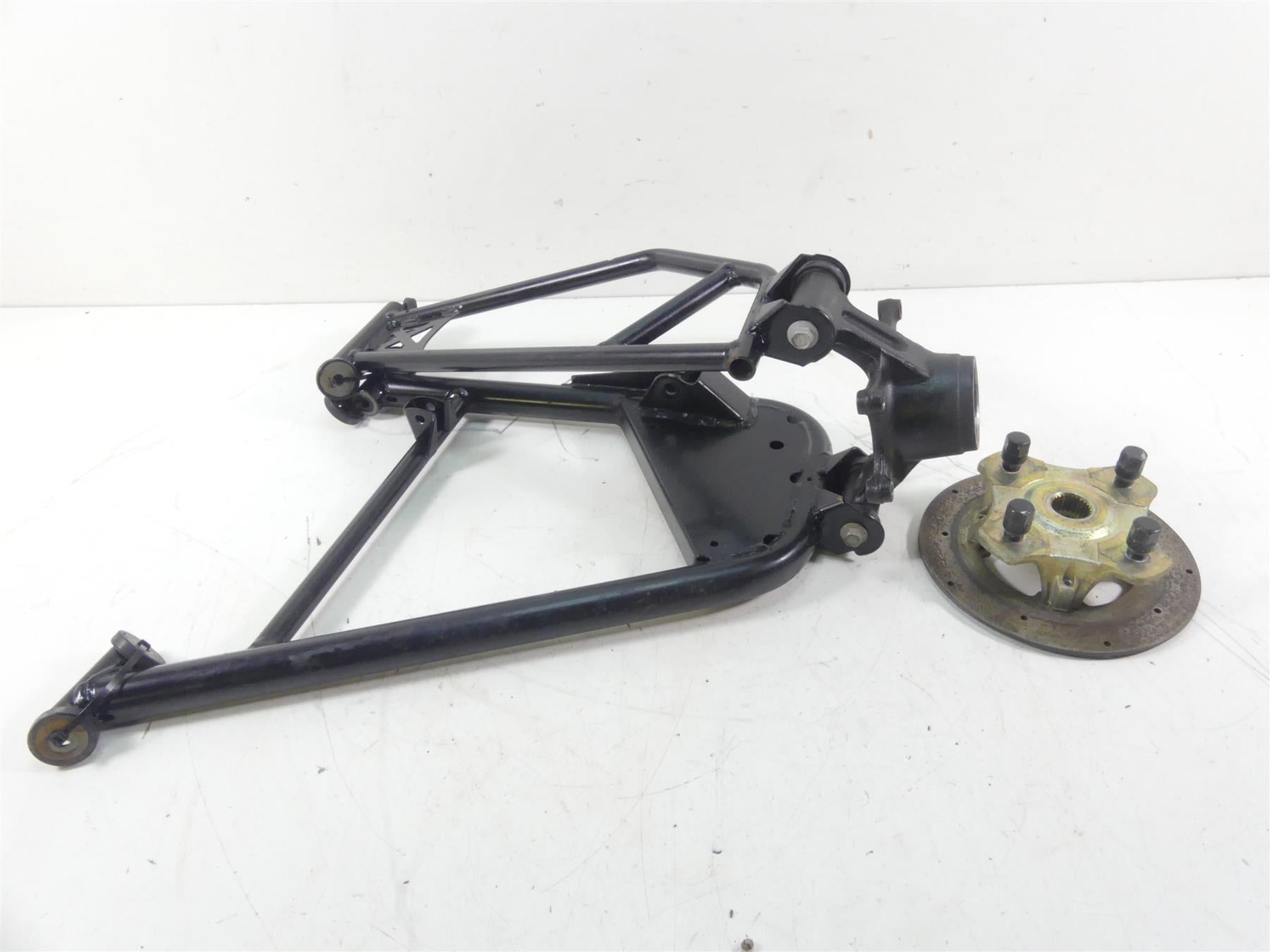 2015 Arctic Wild Cat 700 Sport LTD Left Rear Knee Assembly 0504-977 0504-980