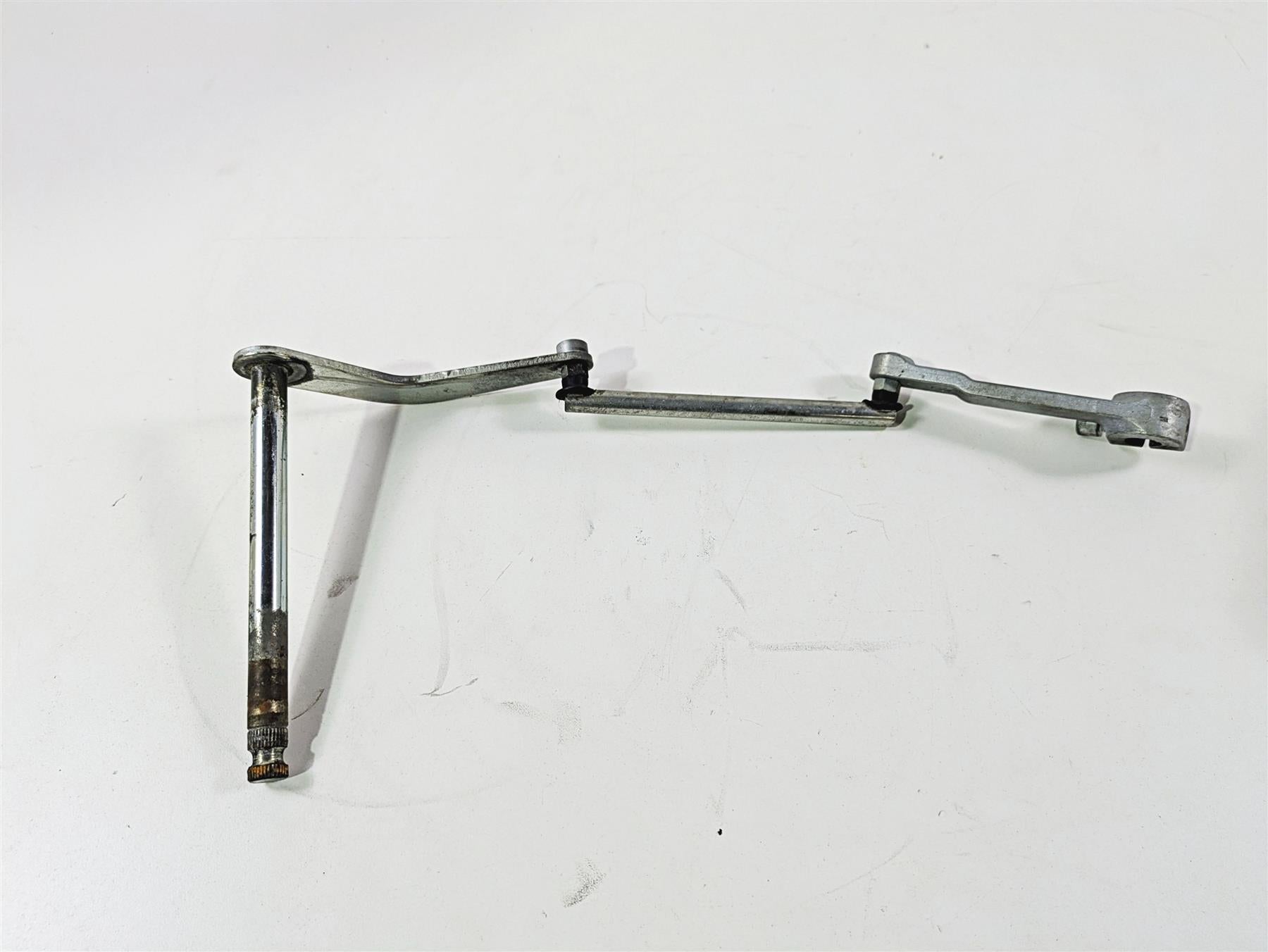 2011 Harley FXDC Dyna Super Glide Shift Lever Linkage 50639-90A {{ shop.shopifyCountryName }} - Mototech271