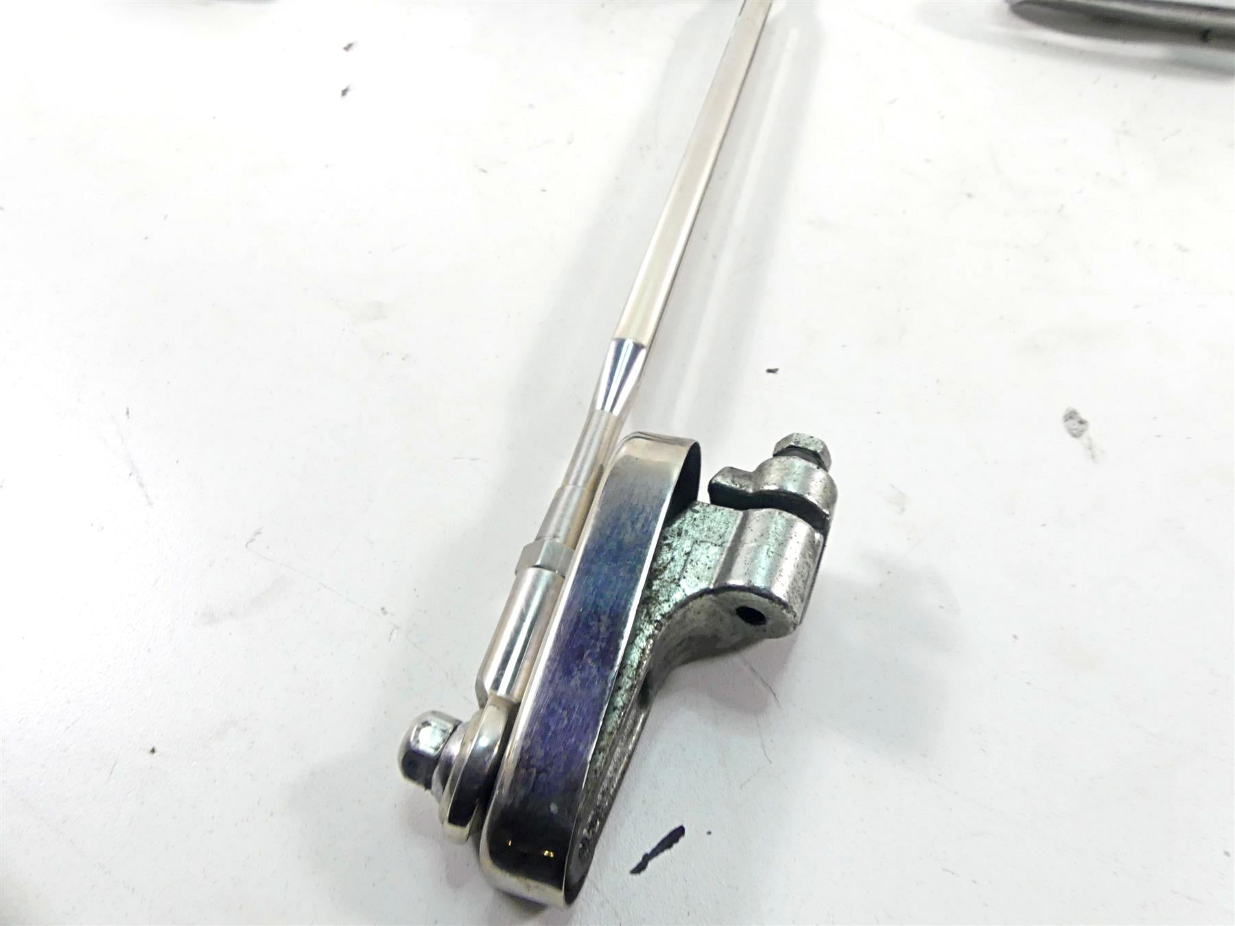 2005 Harley VRSCSE CVO V-Rod Front Rear Chrome Footpeg Control Peg Set 42670-02A {{ shop.shopifyCountryName }} - Mototech271