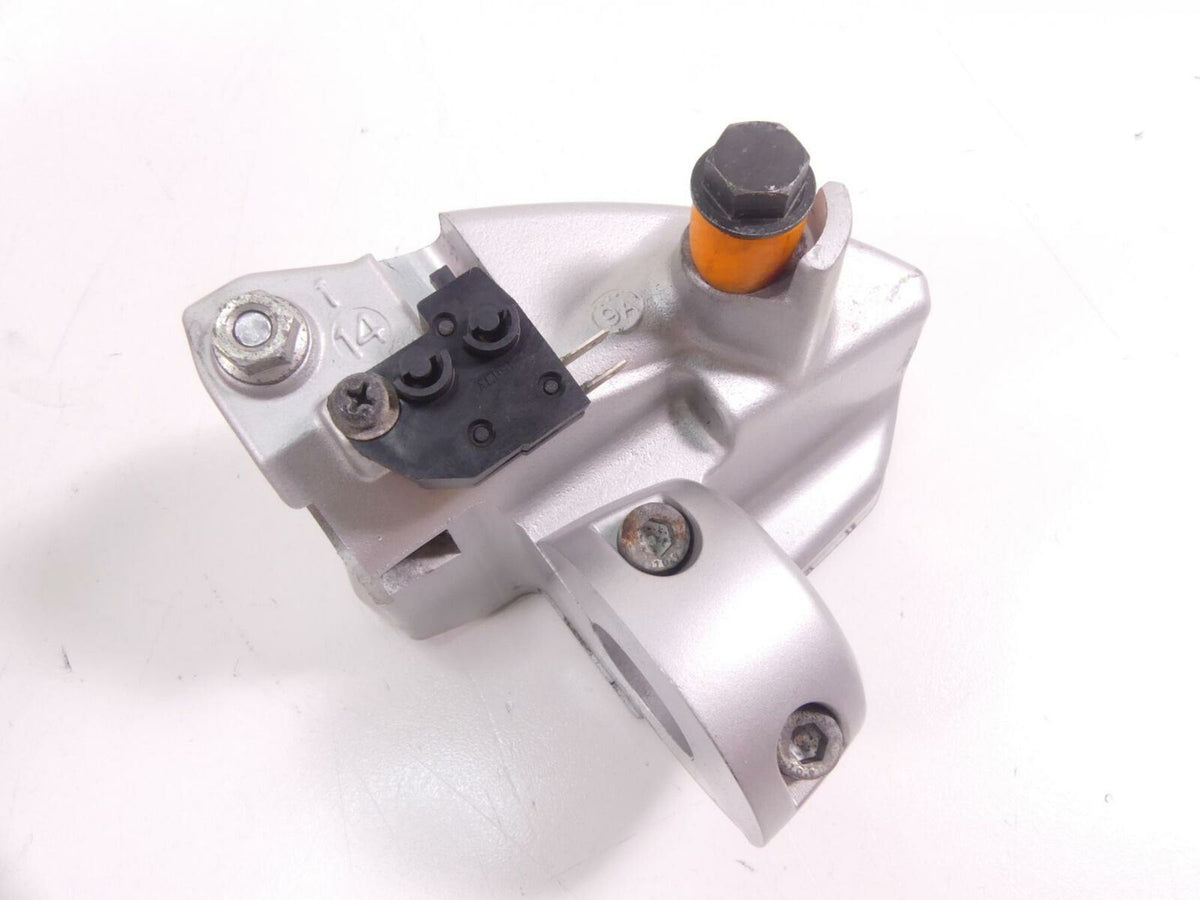 2010 Victory Vision Tour Front Brake Master Cylinder 1911378 {{ shop.shopifyCountryName }} - Mototech271